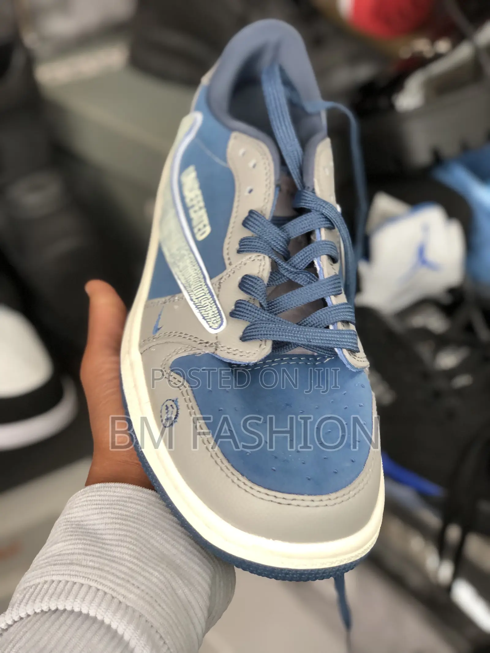 Travis Scott Quality Sneaker Blue