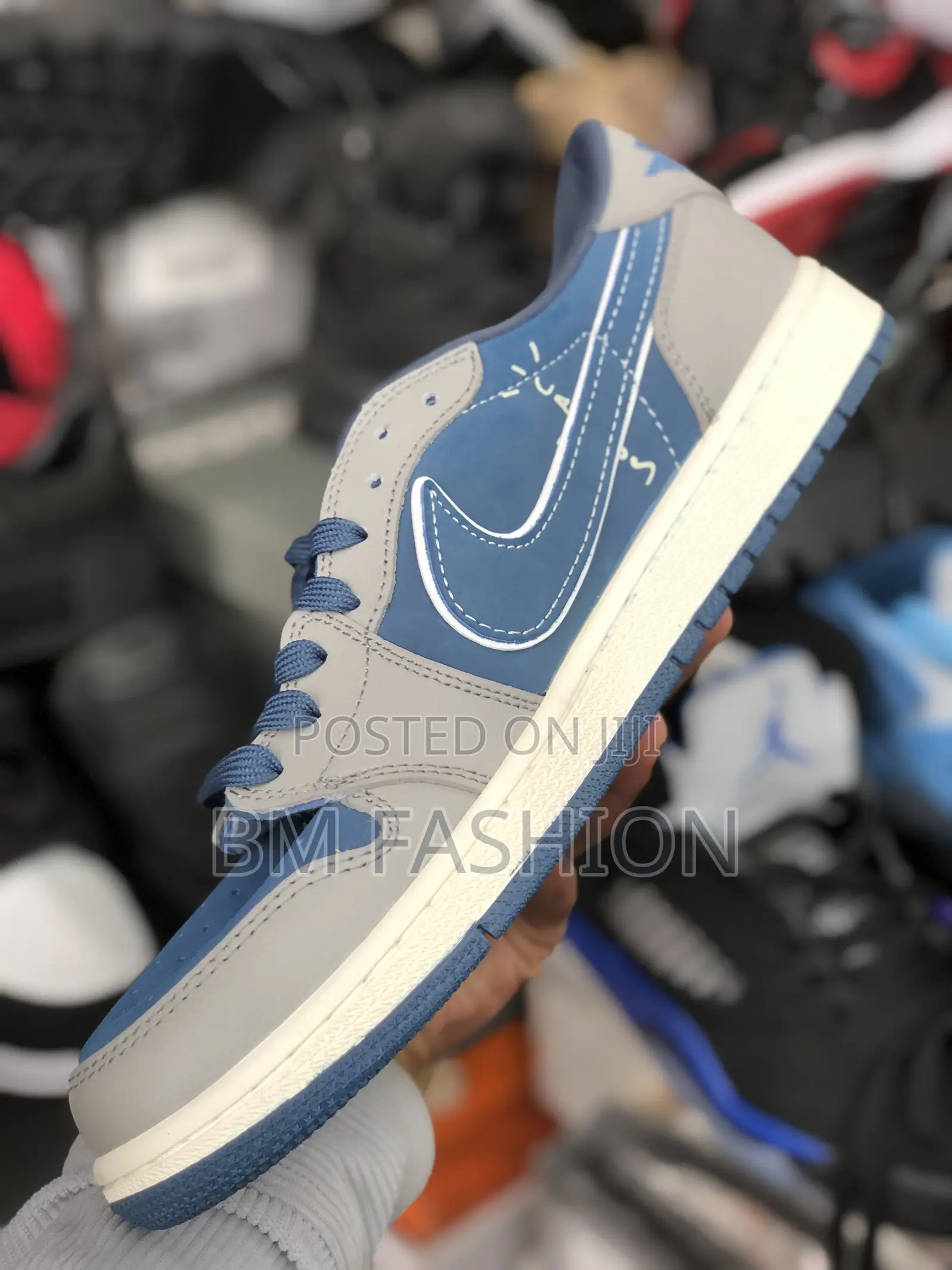 Travis Scott Quality Sneaker Blue