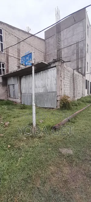 Photo - 6bdrm House in Akaky Kaliti for sale
