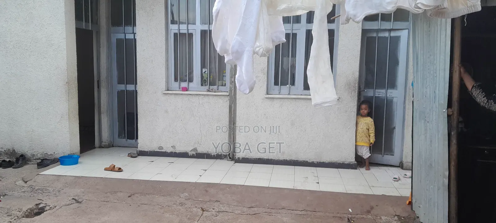 4bdrm House in Akaky Kaliti for sale