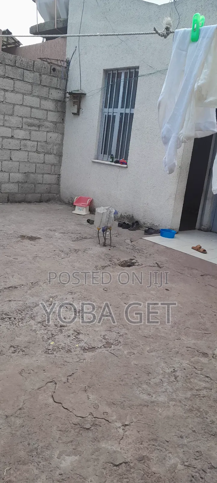 4bdrm House in Akaky Kaliti for sale