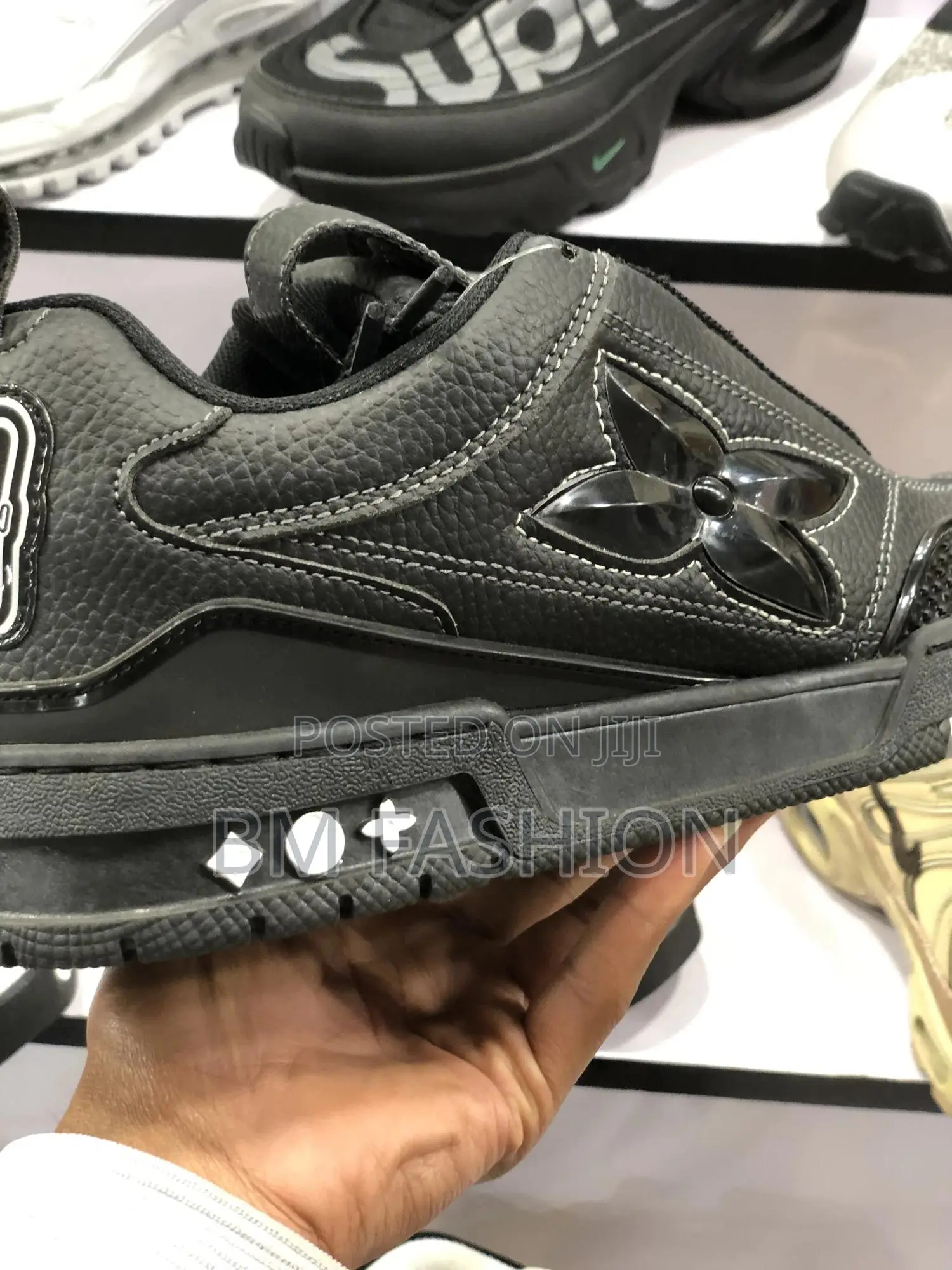 New Arrival | Lv Stake Trainer | Black Trendy