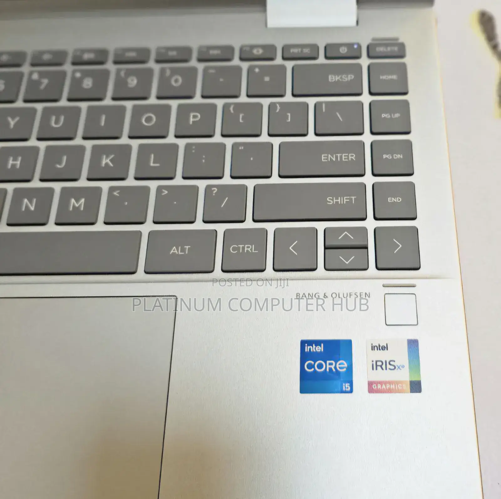 New Laptop HP Envy X360 8GB Intel Core I5 SSD 512GB