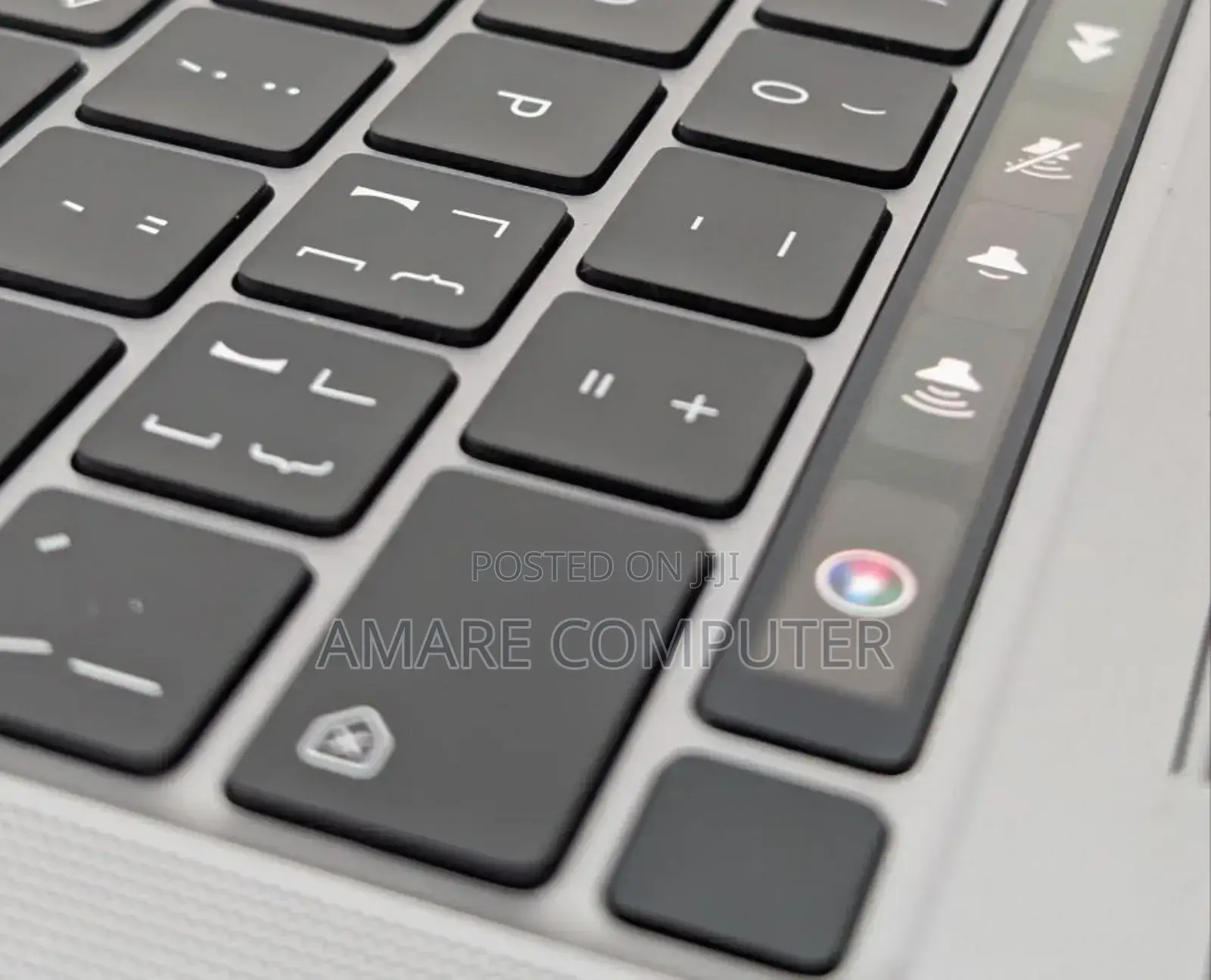 New Laptop Apple MacBook Pro 2020 M1 8GB Apple M1 SSD 256GB