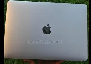 New Laptop Apple MacBook Air 2020 M1 8GB Apple M1 SSD 256GB