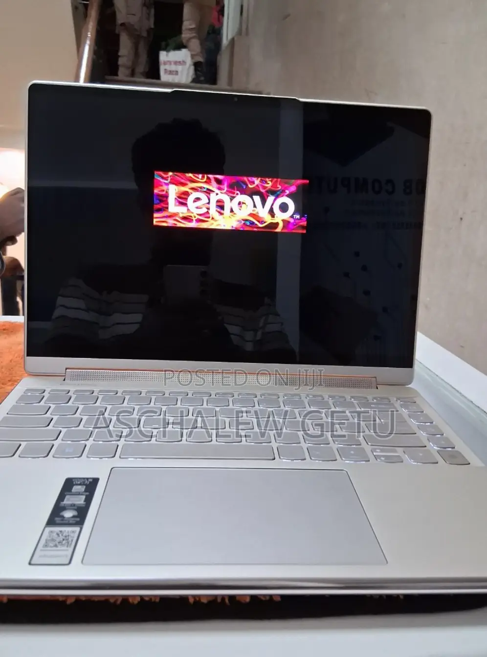 New Laptop Lenovo Yoga 9i 16GB Intel Core I7 SSD 512GB