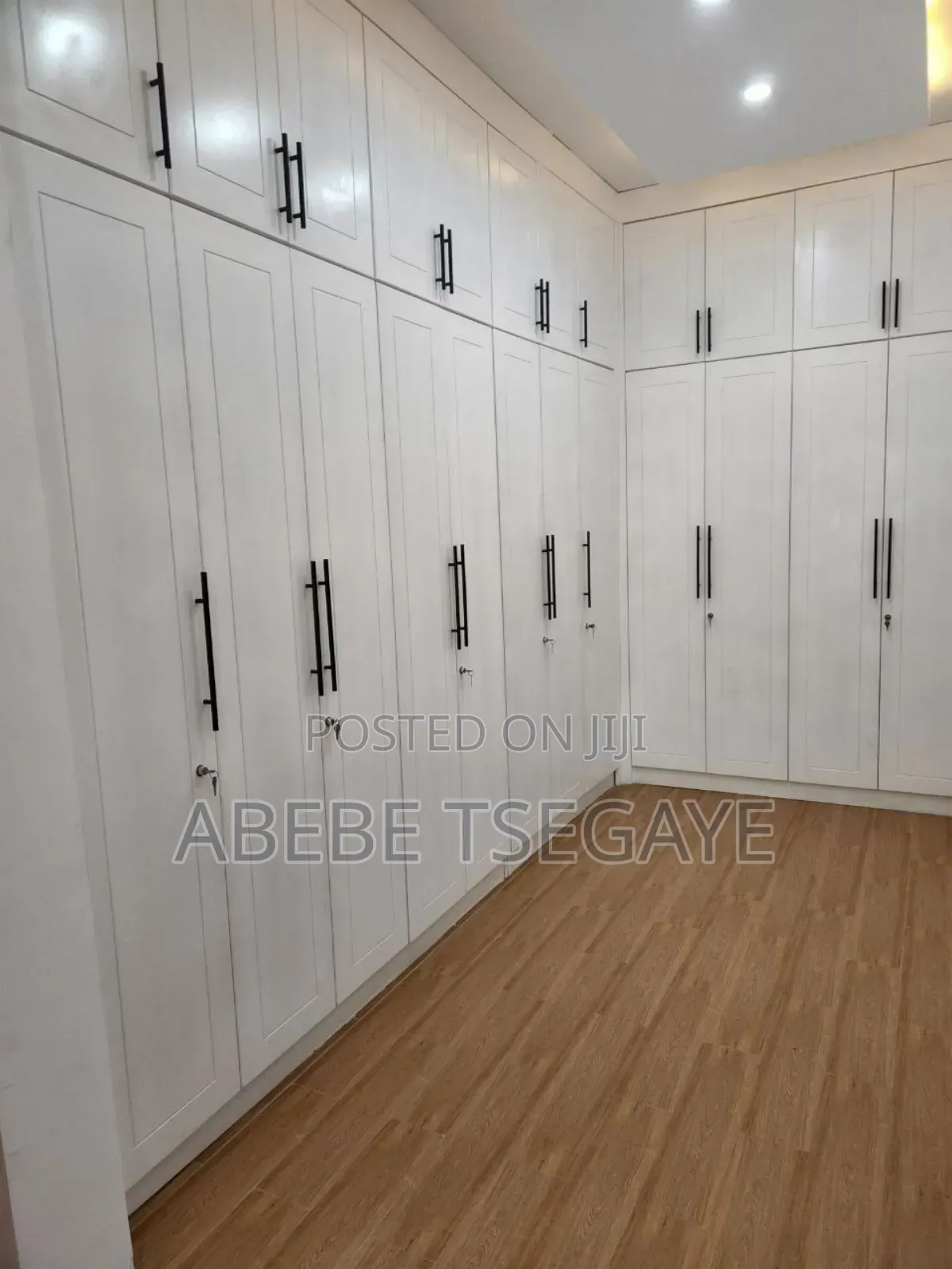 Furnished 1bdrm Apartment in Apartment, Yeka for rent