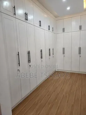Furnished 1bdrm Apartment in Apartment, Yeka for rent
