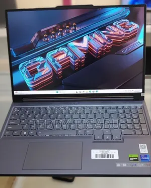 New Laptop Lenovo 24GB Intel Core I7 SSD 512GB