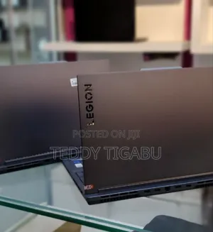 New Laptop Lenovo 24GB Intel Core I7 SSD 512GB