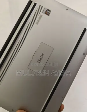 New Laptop Dell XPS 13 8GB Intel Core I7 SSD 256GB