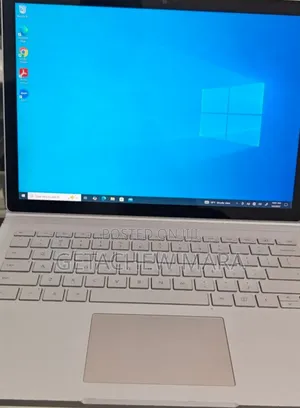 Photo - New Laptop Apple MacBook Pro M1 16GB Intel Core I7 SSD 256GB