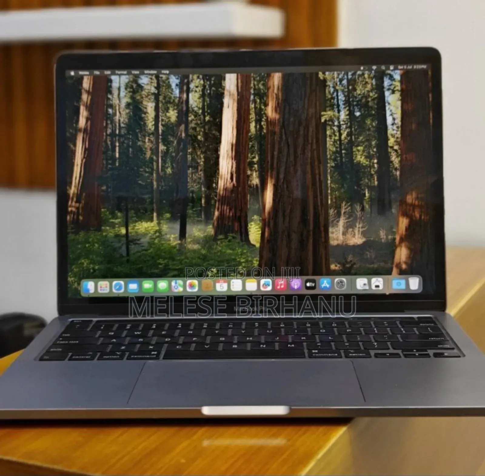 New Laptop Apple MacBook 8GB Intel Core I5 SSD 256GB