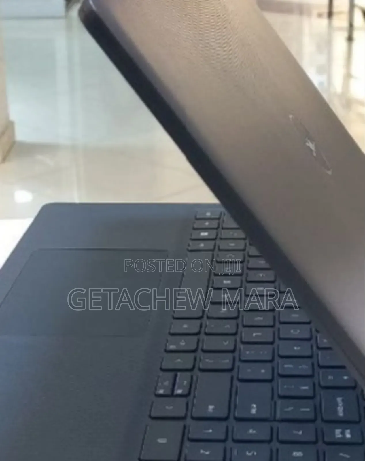New Laptop Dell Vostro V13 8GB Intel Core I5 SSD 1T