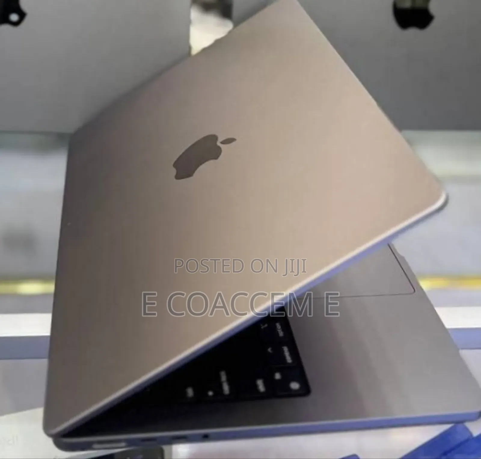 New Laptop Apple MacBook 16GB SSD 512GB