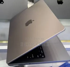 New Laptop Apple MacBook 16GB SSD 512GB