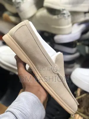 Ivory High Class Men’S Suede Loafers for Any Occasion