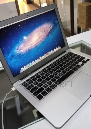 Photo - New Laptop Apple MacBook 2011 4GB Intel Core I5 SSD 128GB