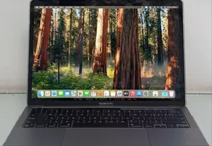 New Laptop Apple MacBook Pro M1 8GB Apple M1 SSD 256GB