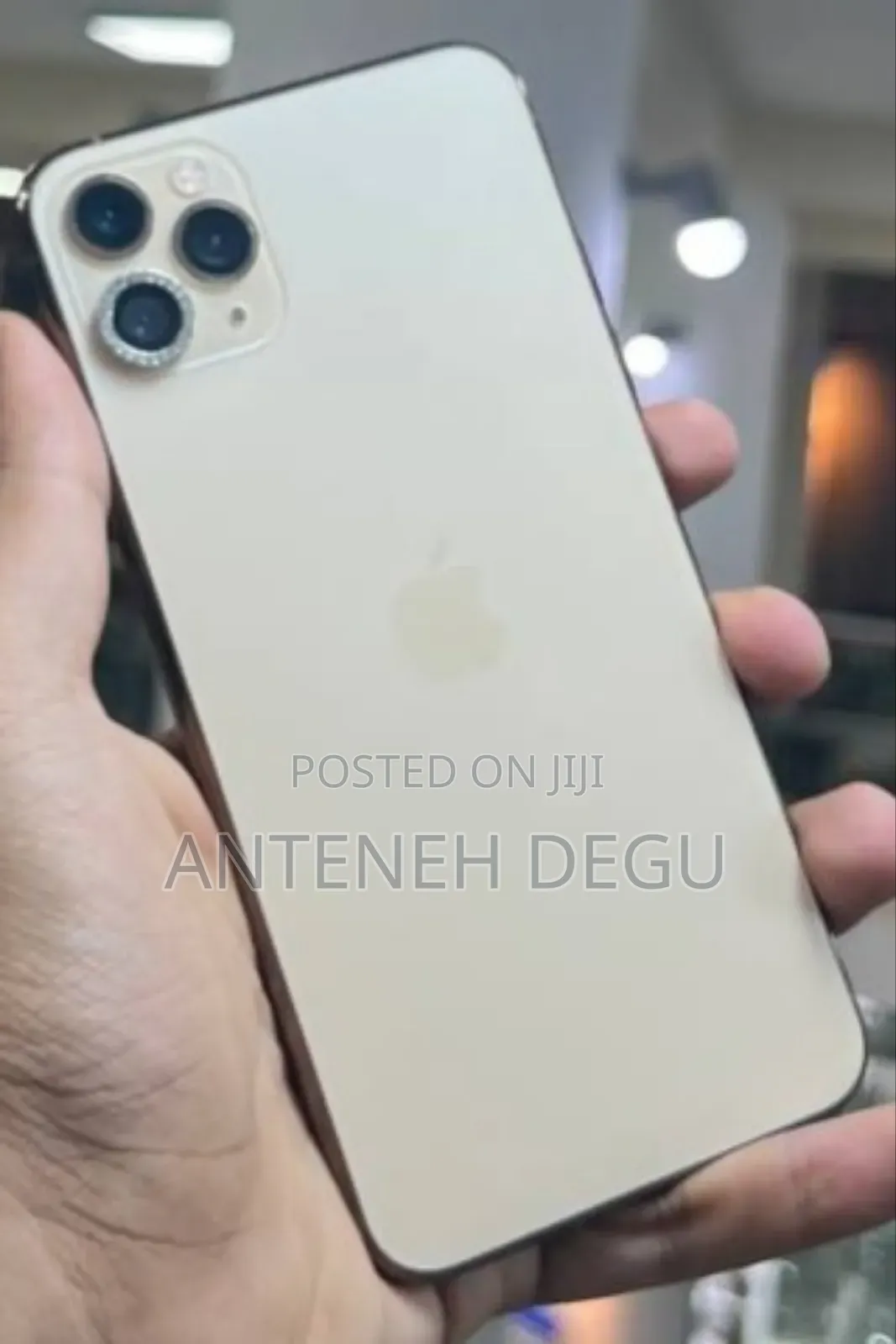 New Apple iPhone 11 Pro Max 256 GB Gold