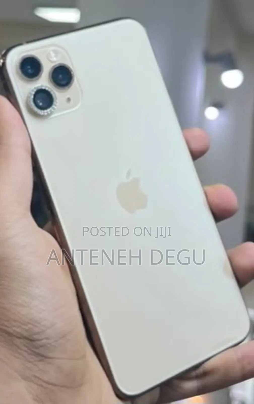 New Apple iPhone 11 Pro Max 256 GB Gold