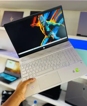 Photo - New Laptop HP 15 16GB Intel Core I5 SSD 512GB