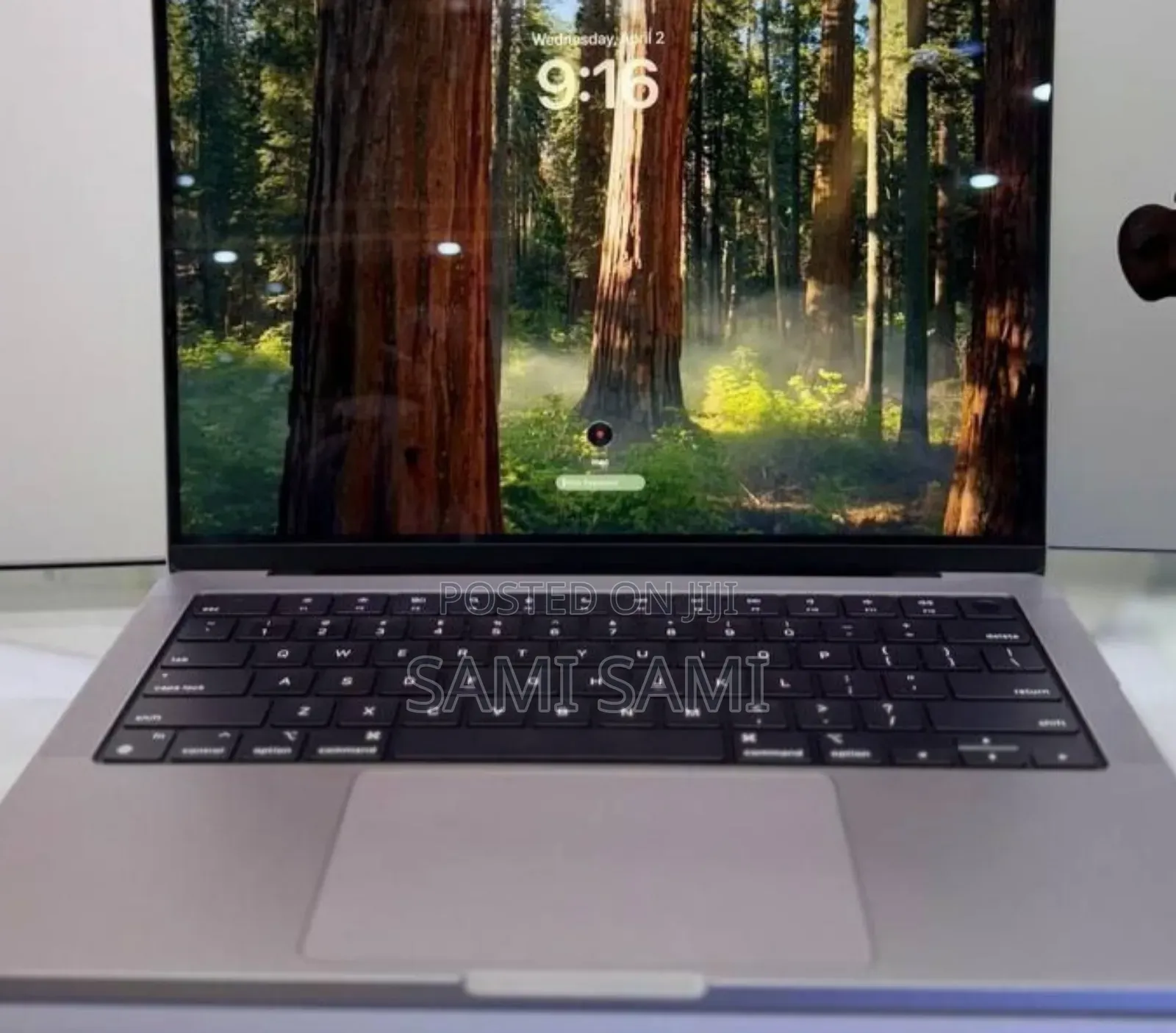 New Laptop Apple MacBook Pro M1 16GB Apple M1 Pro SSD 512GB