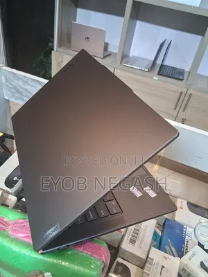 New Laptop Lenovo Yoga Book 9i 32GB Intel Core I7 SSD 1T