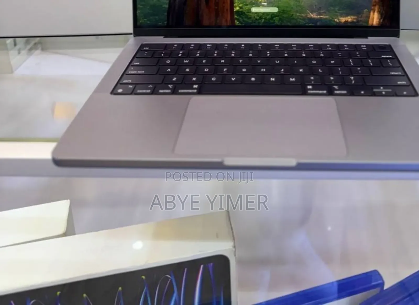 New Laptop Apple MacBook Pro M1 16GB Intel Core M SSD 512GB