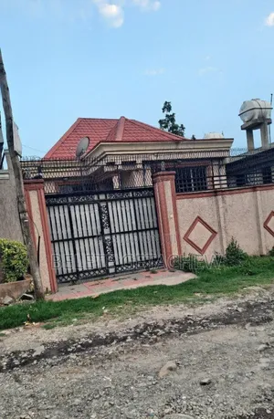 Photo - 3bdrm Villa in Semit, Luxury Villa, Bole for sale