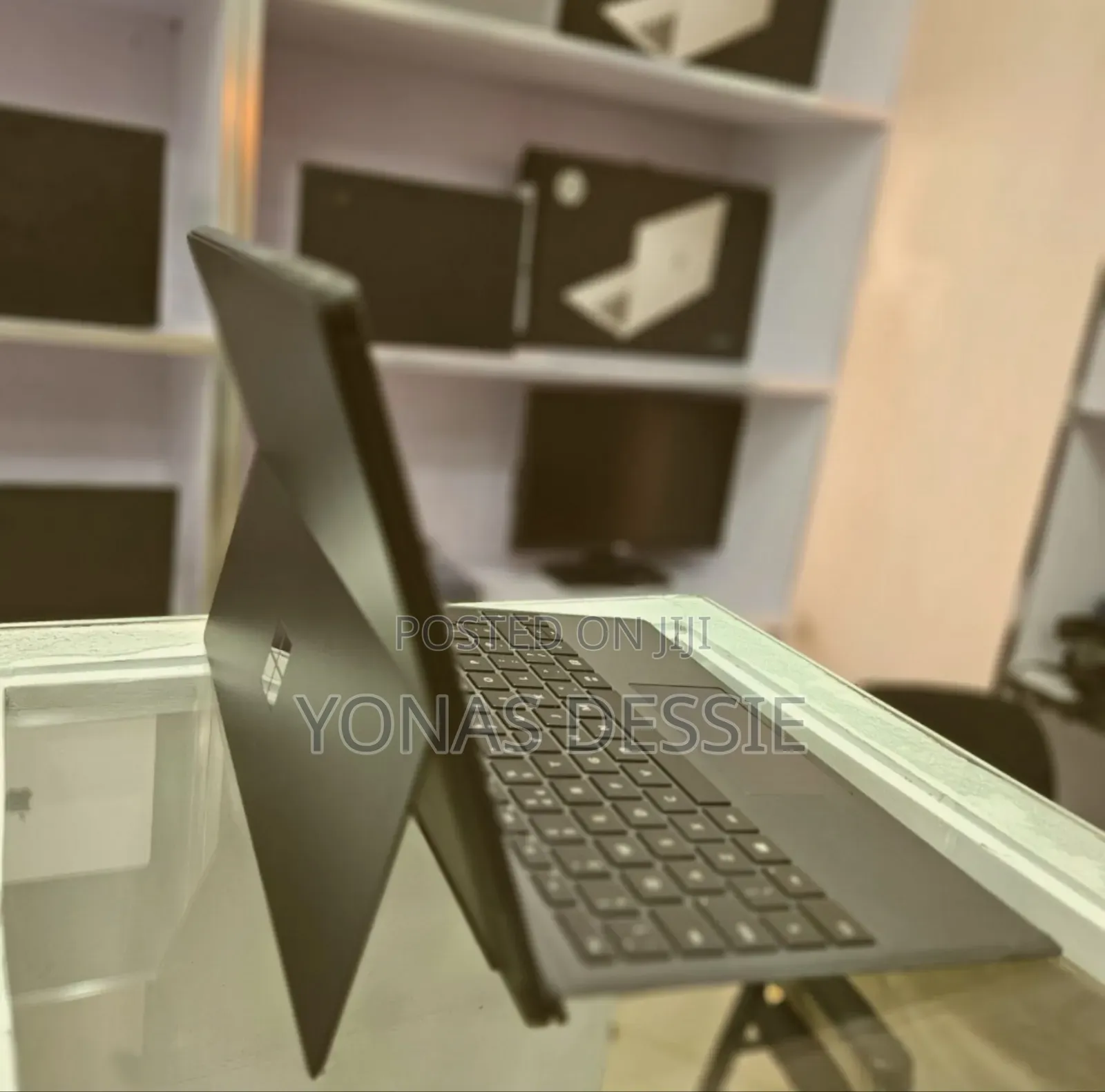 New Laptop Microsoft Surface Pro 7 16GB Intel Core I7 SSD 512GB