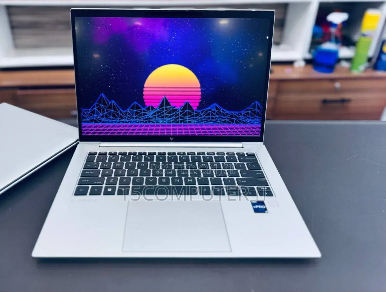 New Laptop HP EliteBook 840 G9 16GB Intel Core I7 SSD 512GB