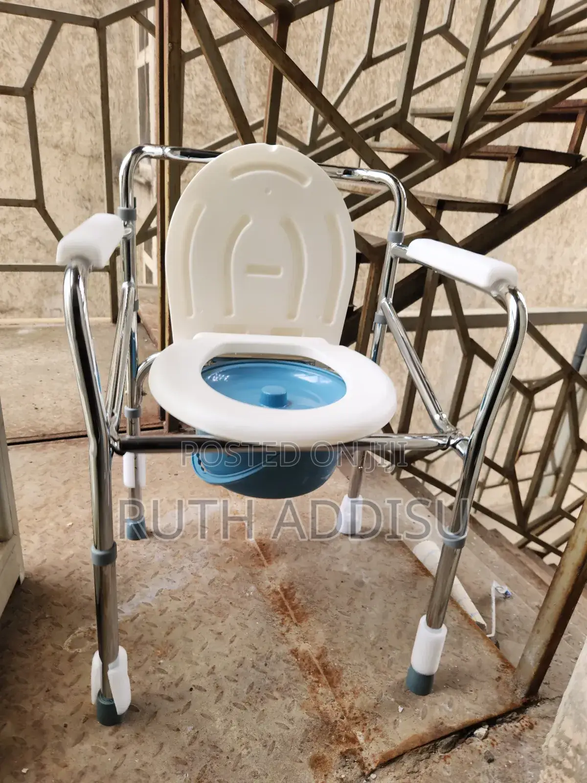 Commode Chair藥品toilet Chair法庭poty Chair才子commode Chair New