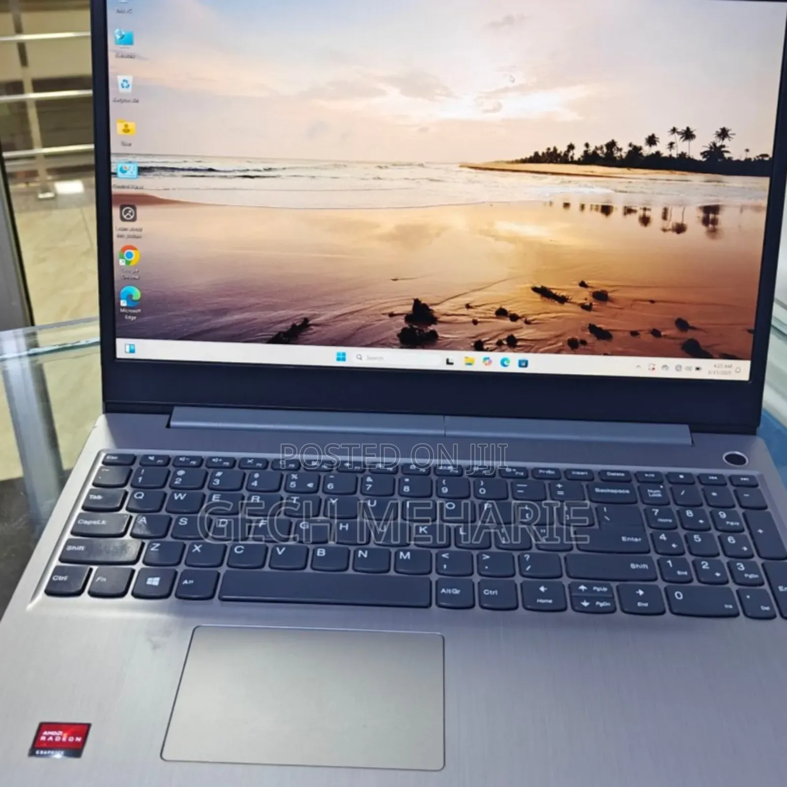 New Laptop Lenovo Ideapad 3 8GB AMD Ryzen 5 SSD 256GB