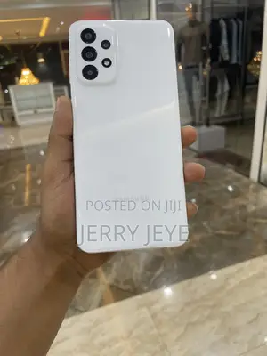 Photo - New Samsung Galaxy A23 128 GB White