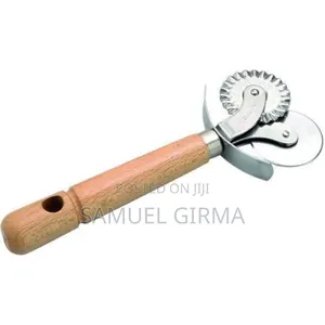 Photo - Pizza and Dough Wheel Cutter in Stainless Steel and Wood