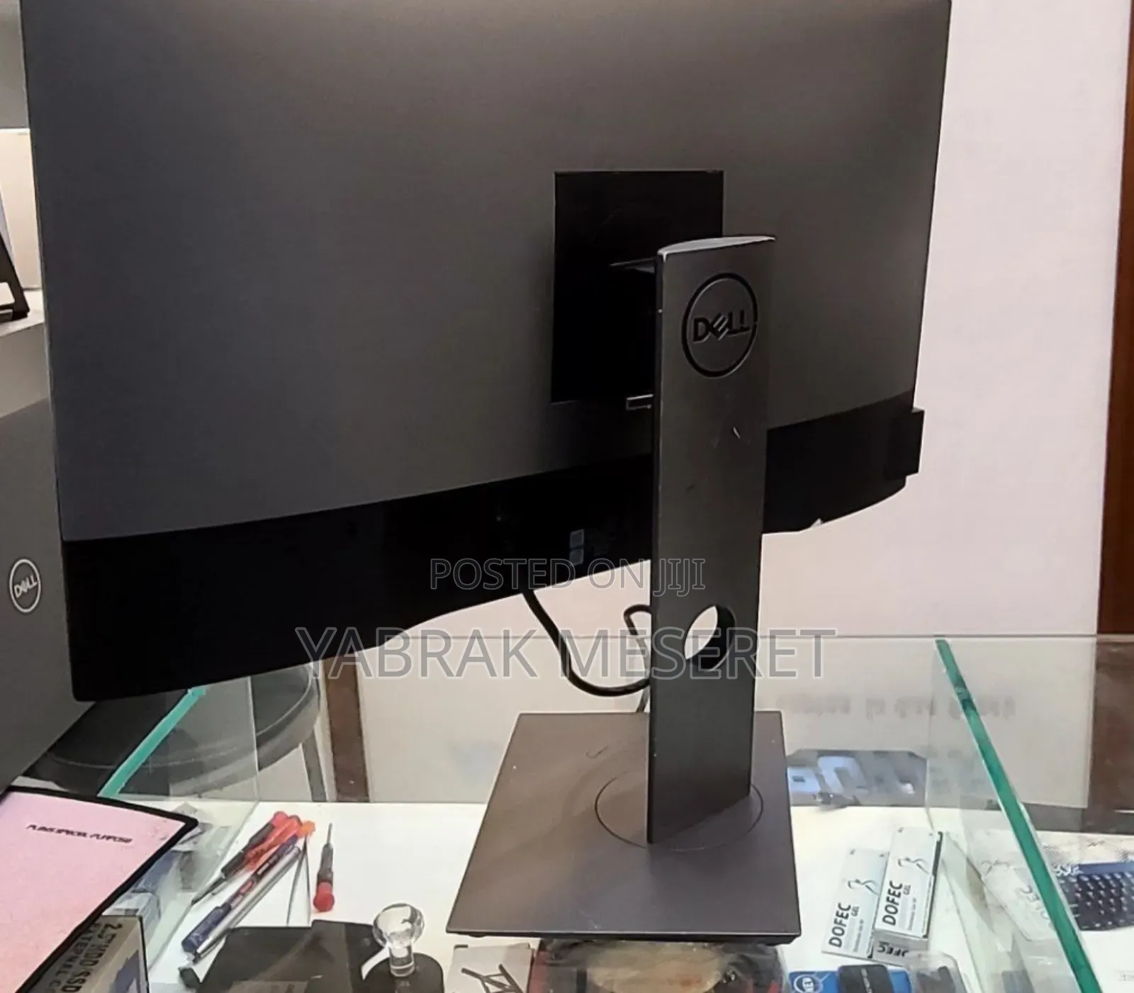 L Dell Frameless Monitor Screen Siz "27" Inch