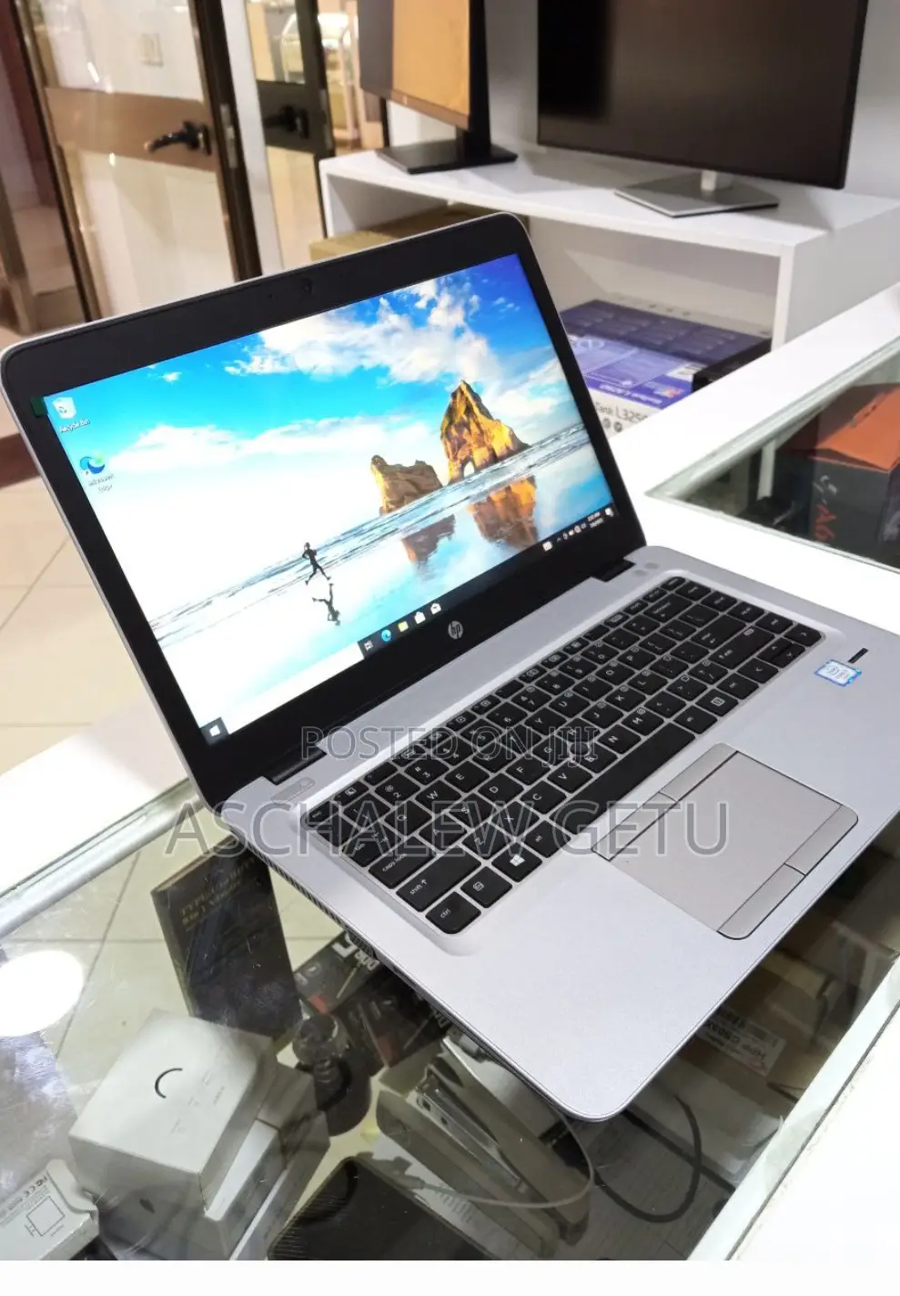 New Laptop HP EliteBook 840 G3 8GB Intel Core I7 SSD 1T