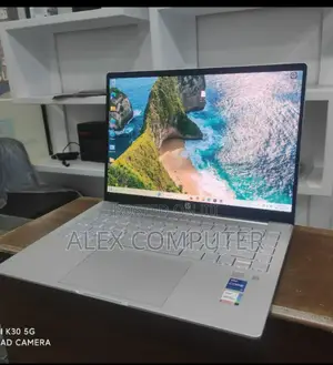 New Laptop HP Pavilion 14 16GB Intel Core I7 SSD 512GB