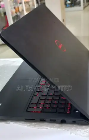 New Laptop Dell Precision 5570 16GB Intel Core I7 SSD 512GB