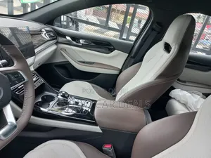 New BYD Qin Plus DM-i 2024 Blue