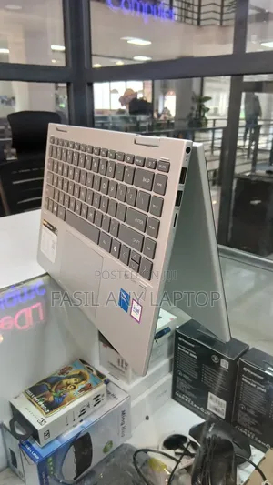 New Laptop HP Envy X360 8GB Intel Core I5 SSD 512GB