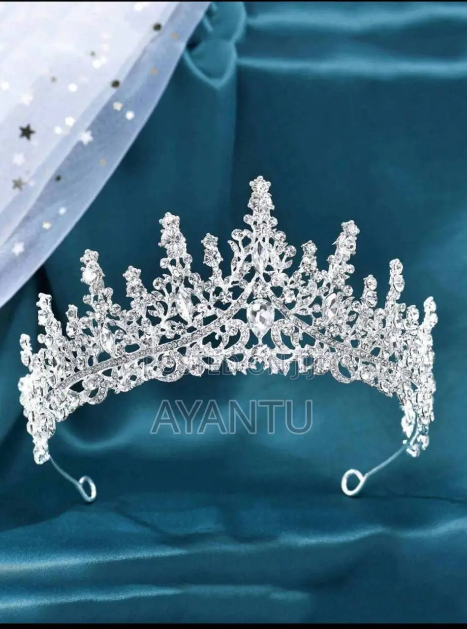 Bridal Crown and Jewelry Set