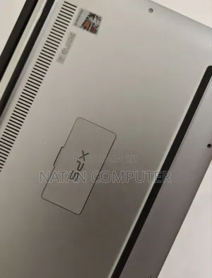 New Laptop Dell XPS 15 8GB Intel Core I7 SSD 256GB