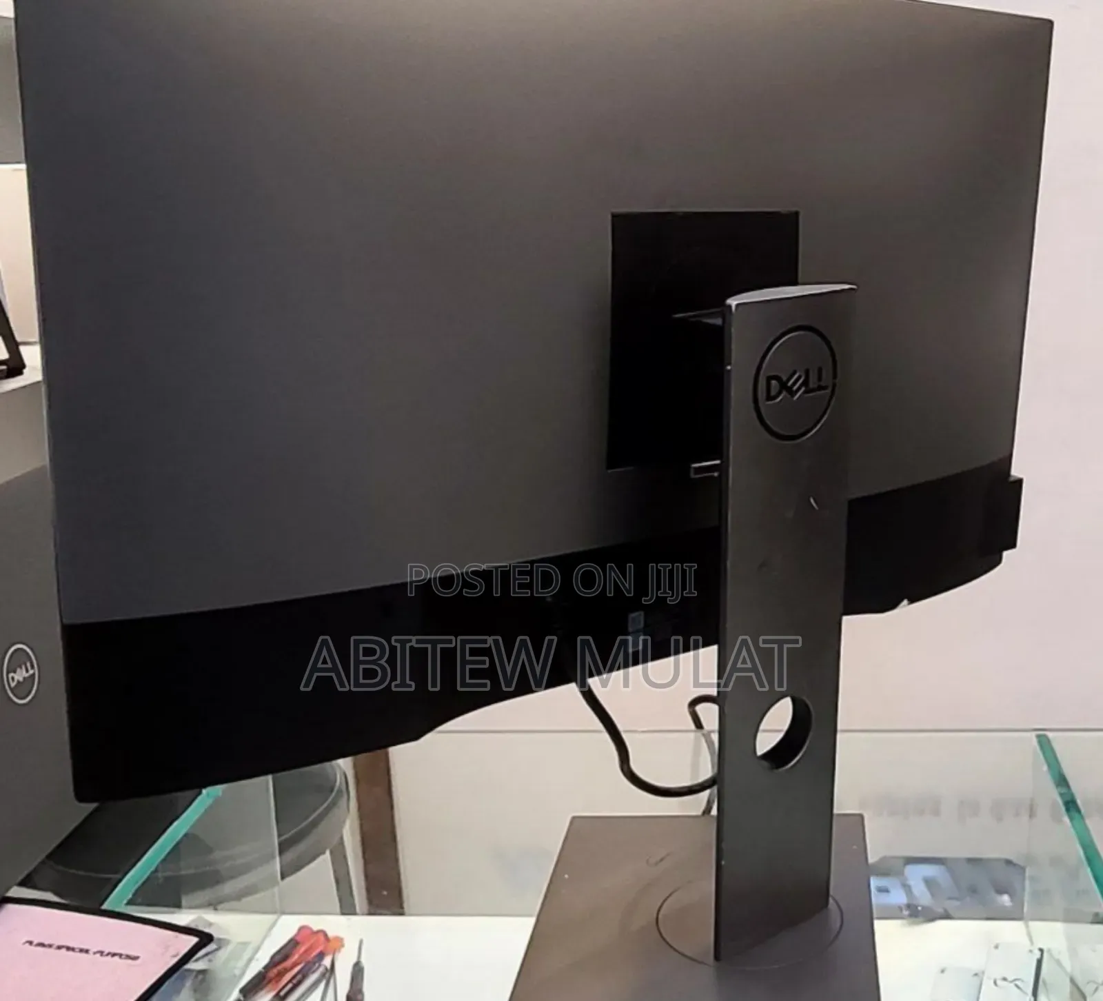 New Arrival Dell Frameless Monitor