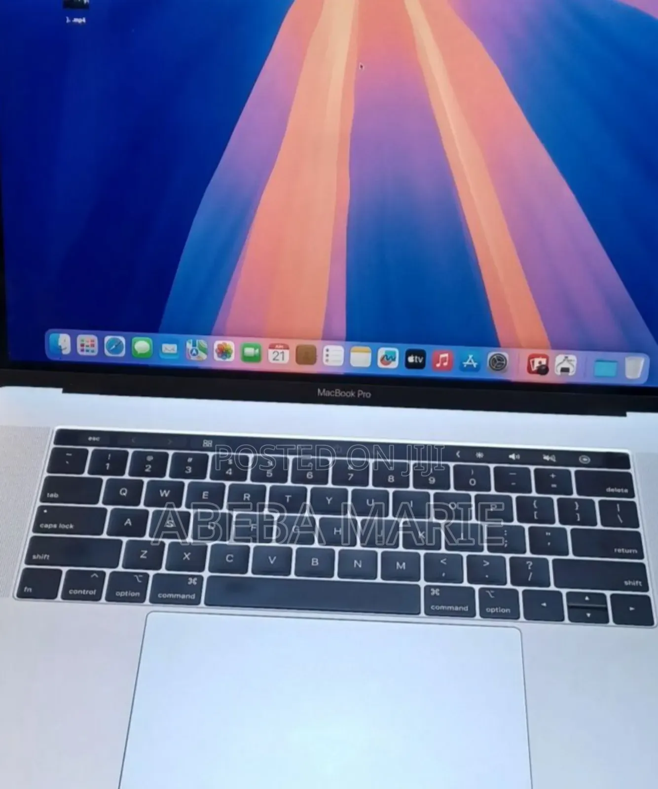 New Laptop Apple MacBook Pro 2018 32GB Intel Core I9 SSD 1T