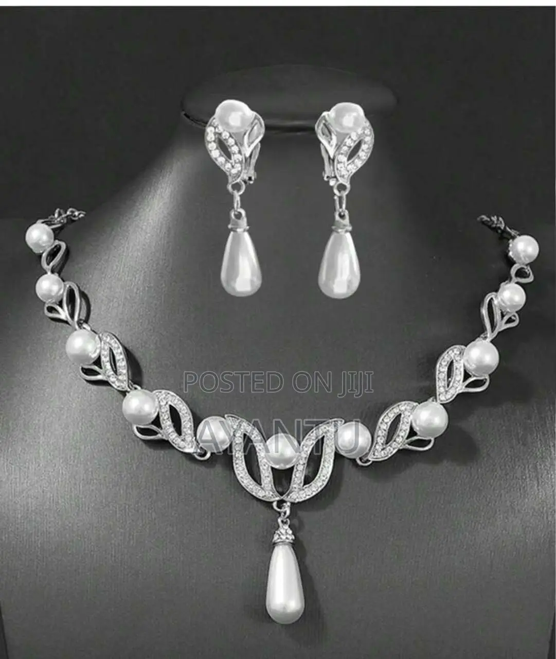 Pearl Jewelry Set