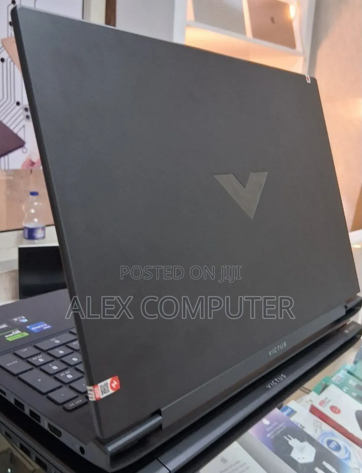 New Laptop HP Victus 15 16GB Intel Core I7 SSD 1T