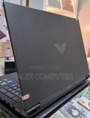New Laptop HP Victus 15 16GB Intel Core I7 SSD 1T