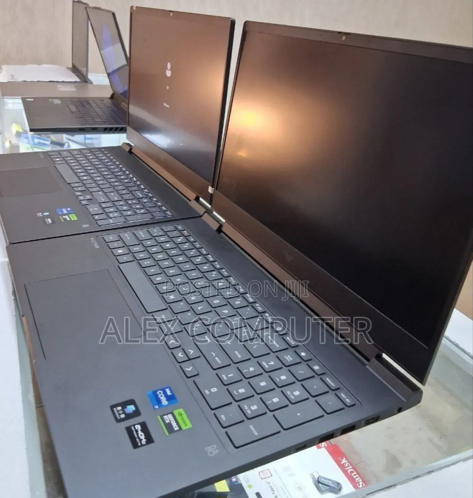 New Laptop HP Victus 15 16GB Intel Core I7 SSD 1T
